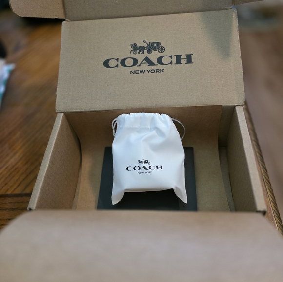 Coach Coachtopia Black Cherry Keychain / Bag Charm - Picture 3 of 11